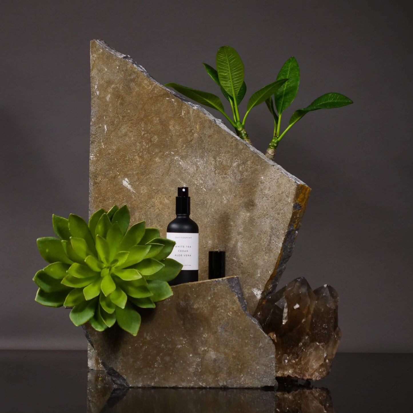 ENVIRONMENT Room Spray, 100ml Air Freshener, Home Fragrance Accessories, Room Perfume, Room Deodorizer, Vegan & Cruelty-Free